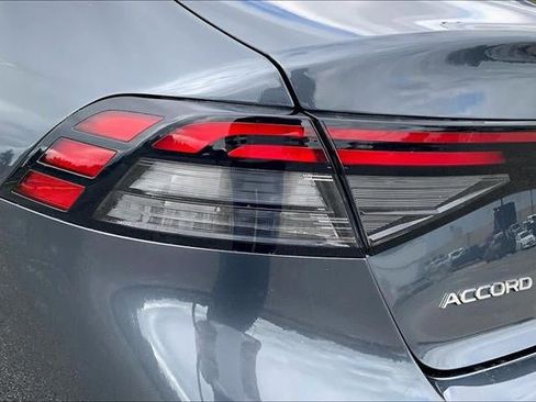 Used 2023 Honda Accord EX image 28