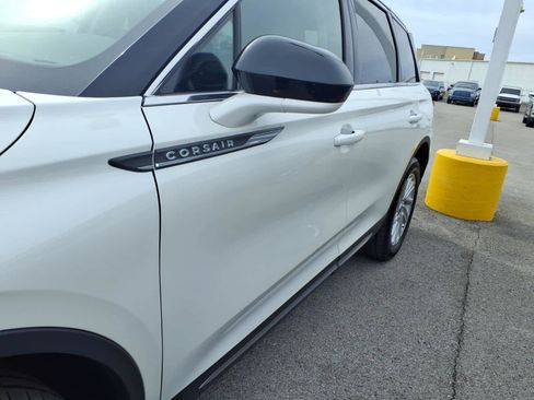 Certified 2025 Lincoln Corsair AWD image 5