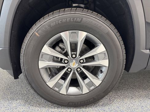 New 2026 Chevrolet Equinox LT w/ Convenience Package II image 43