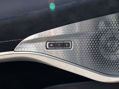 Used 2024 Lotus Emira First Edition image 19