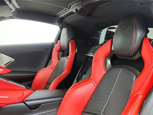 Used 2021 Chevrolet Corvette Stingray Preferred Cpe w/ Z51 Performance Package image 24