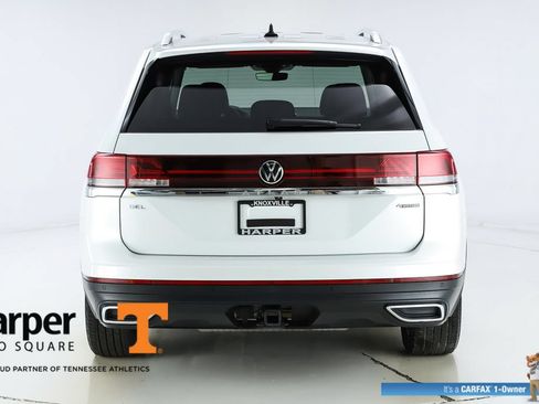 Used 2025 Volkswagen Atlas SEL AWD/4WD image 8
