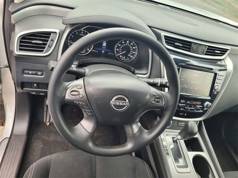 Used 2023 Nissan Murano S image 30
