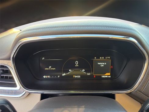 Used 2017 Lincoln Continental Reserve w/ Luxury Package image 11