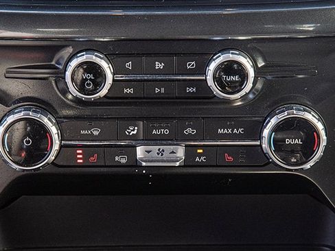 Used 2022 Ford F150 XLT w/ Equipment Group 302A High image 23