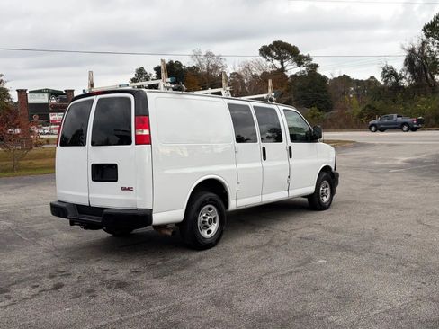 Used 2017 GMC Savana 2500 image 7