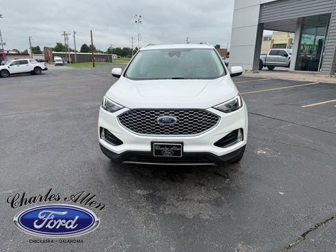 Used 2023 Ford Edge SEL w/ Convenience Package AWD/4WD image 8