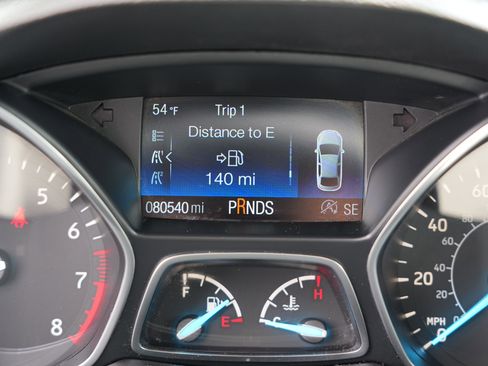 Used 2019 Ford Escape SE FWD image 32