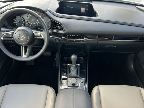 Certified 2025 MAZDA CX-30 AWD 2.5 S w/ Preferred Package image 17