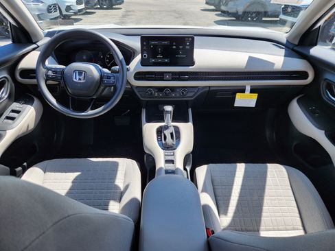 New 2026 Honda HR-V LX image 7