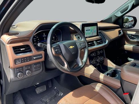 Used 2023 Chevrolet Tahoe High Country AWD/4WD image 14