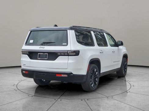 New 2026 Jeep Grand Wagoneer Summit AWD/4WD image 12