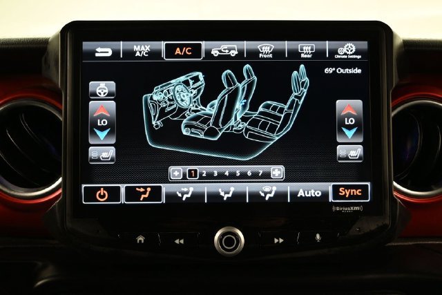 Used 2023 Jeep Wrangler Rubicon w/ LED Lighting Group AWD/4WD image 37