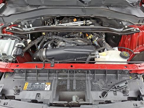 Certified 2025 Ford Explorer ST-Line AWD/4WD image 26