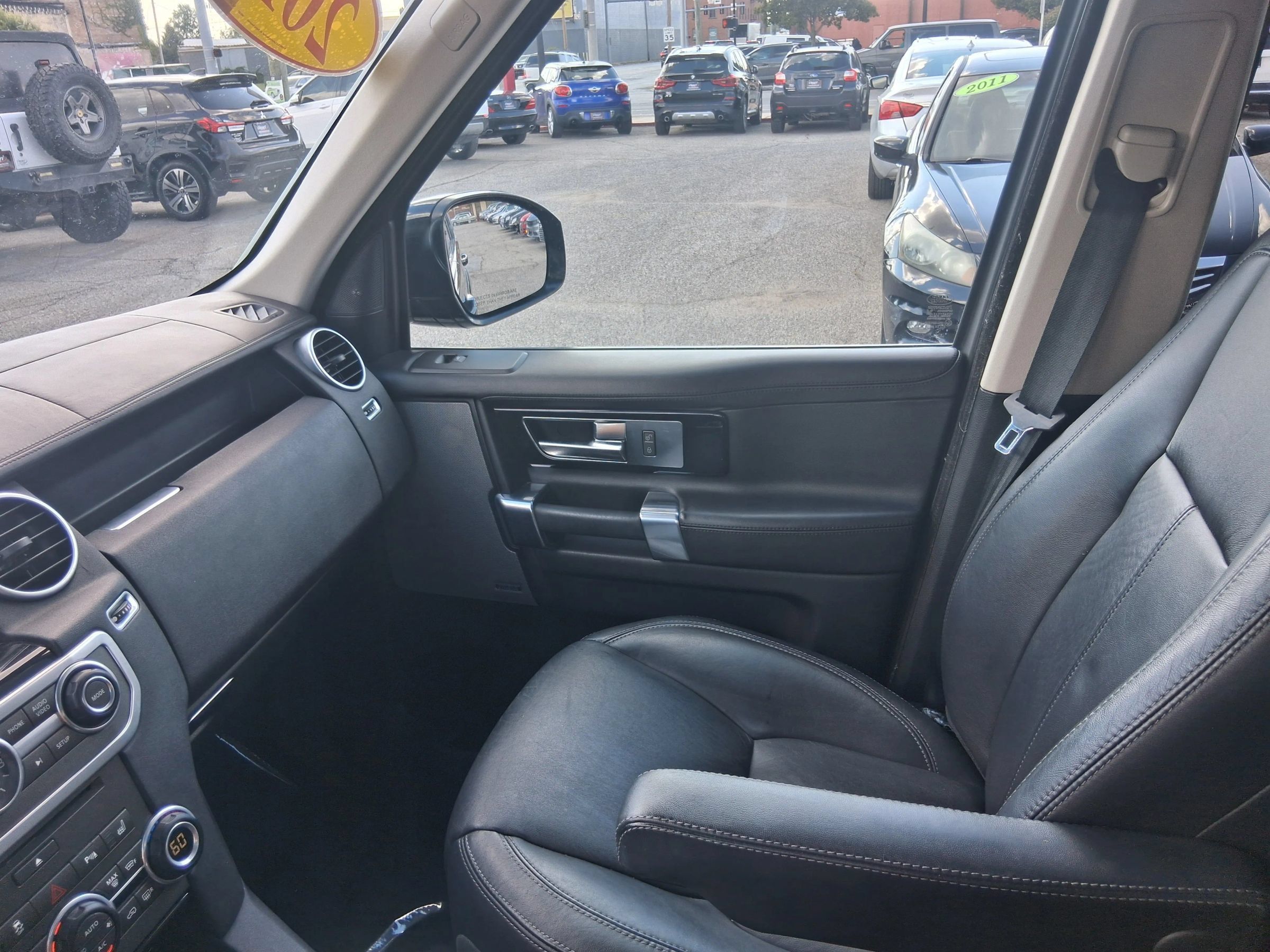 Used 2016 Land Rover LR4 HSE LUX AWD/4WD image 14