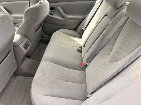 Used 2008 Toyota Camry LE image 6