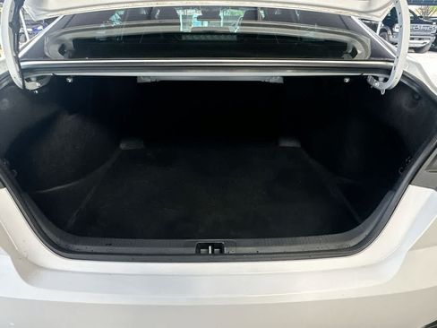 Used 2025 Toyota Camry SE FWD image 25