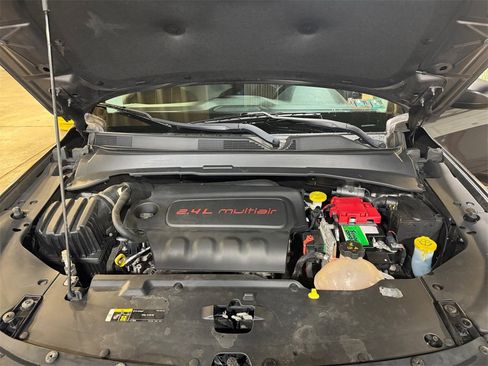 Used 2020 Jeep Compass Altitude image 27