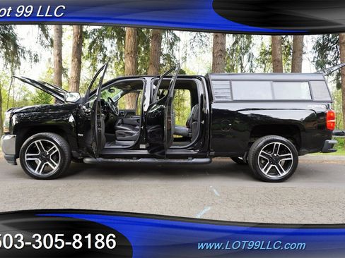Used 2017 Chevrolet Silverado 1500 LT w/ LPO, Black Pack AWD/4WD image 27