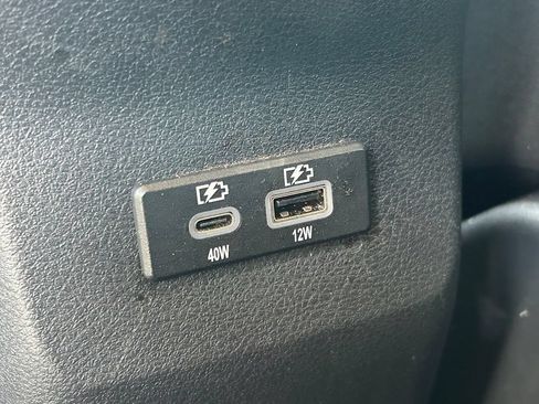 Used 2025 Nissan Kicks SV w/ Charging Package FWD image 20