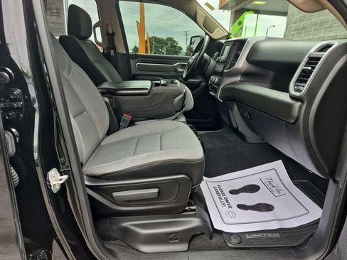 Used 2019 RAM 1500 Big Horn AWD/4WD image 28