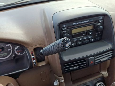 Used 2002 Honda CR-V EX image 15