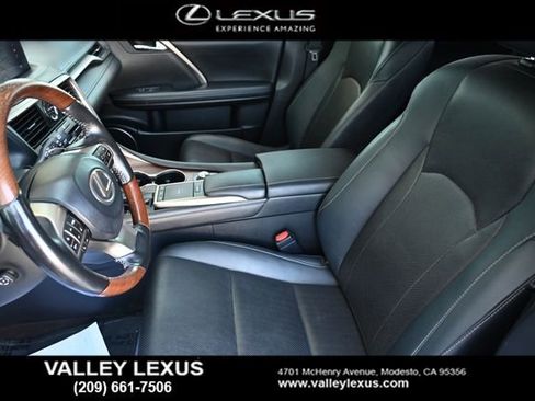 Certified 2020 Lexus RX 350L FWD w/ Premium Package image 9