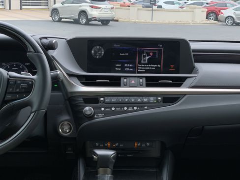 Used 2021 Lexus ES 250 w/ Premium Package image 31