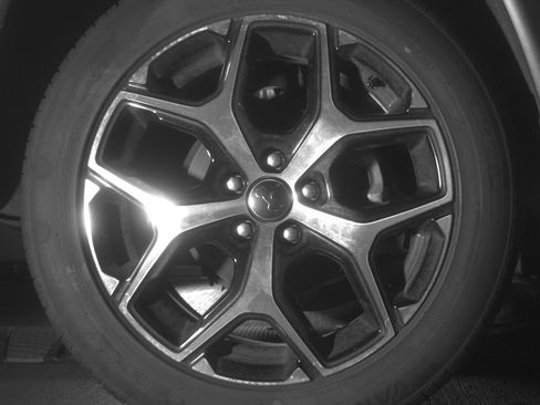 Used 2025 Jeep Compass Limited image 15