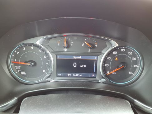 Used 2024 Chevrolet Equinox Premier image 10