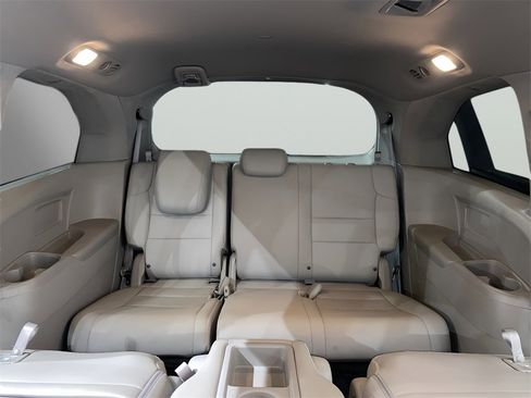 Used 2016 Honda Odyssey EX-L image 12