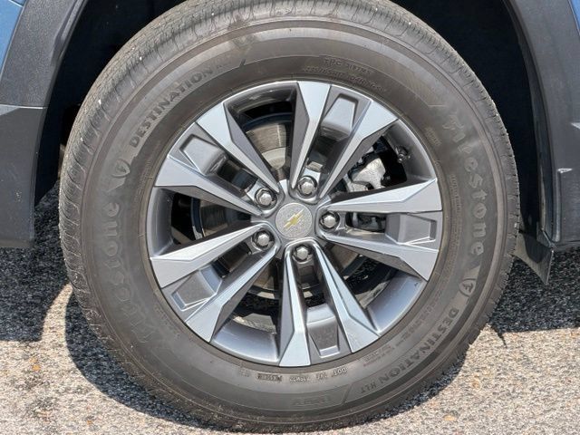 Used 2025 Chevrolet Equinox LT w/ Convenience Package II FWD image 10