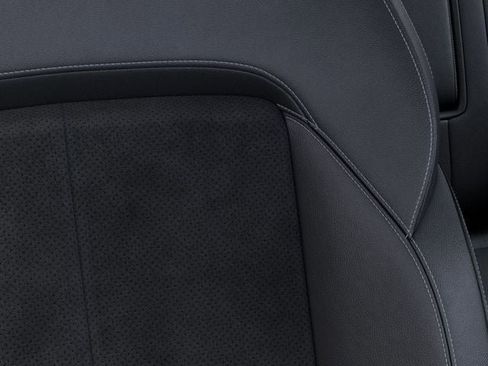 New 2026 Jeep Grand Cherokee Altitude image 20