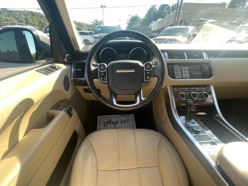 Used 2014 Land Rover Range Rover Sport HSE image 21