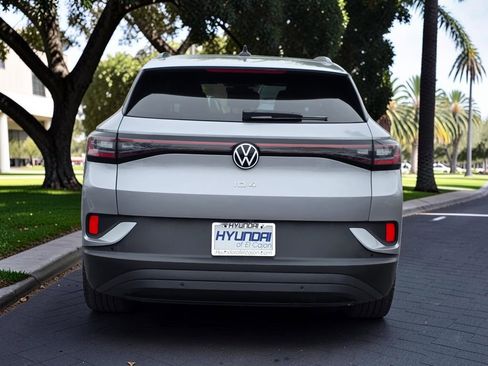 Used 2023 Volkswagen ID.4 Pro RWD image 5