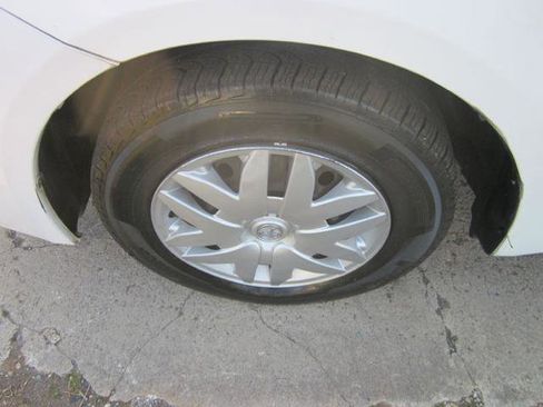 Used 2008 Toyota Sienna CE image 10