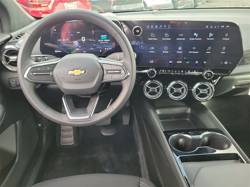 New 2026 Chevrolet Blazer EV LT image 4