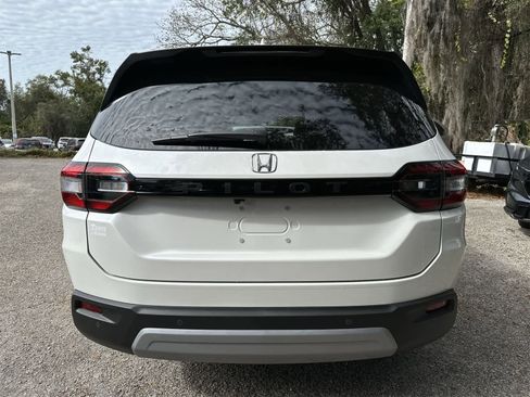 New 2025 Honda Pilot EX-L image 5