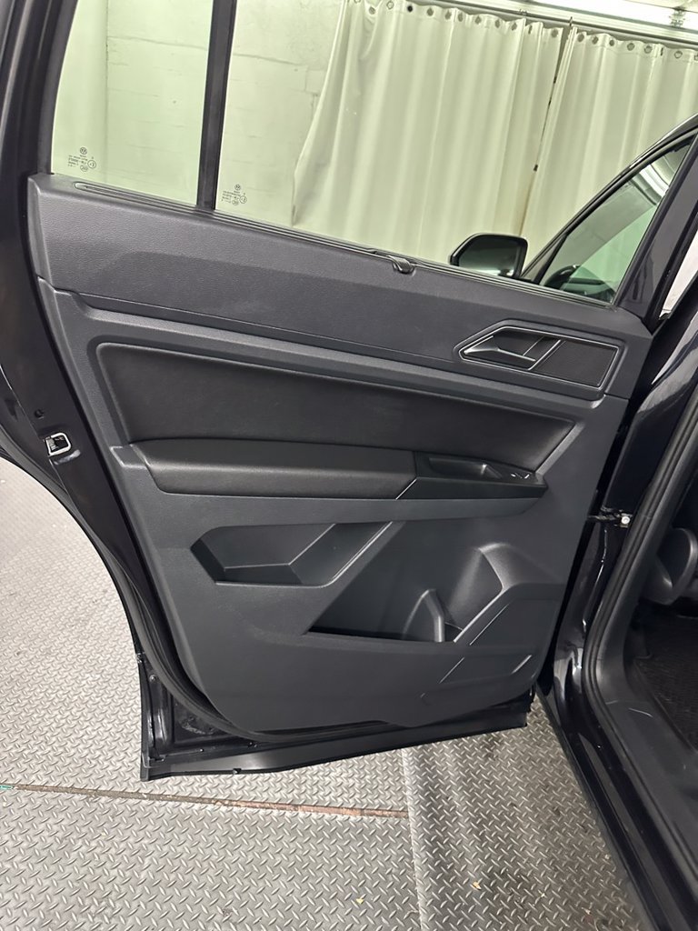 Used 2019 Volkswagen Atlas SE w/ Panoramic Sunroof Package AWD/4WD image 20