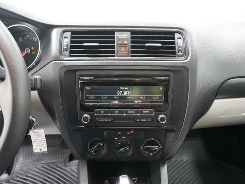 Used 2015 Volkswagen Jetta S w/ Welcome Package FWD image 15