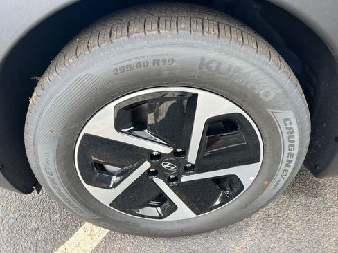 New 2026 Hyundai Ioniq 9 SE image 11