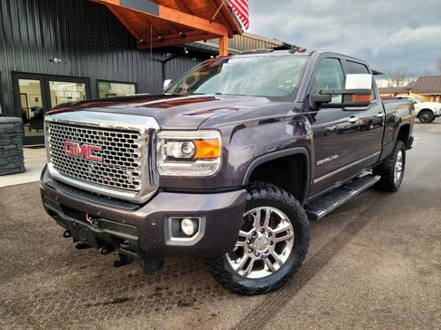 Used 2015 GMC Sierra 2500 Denali w/ Duramax Plus Package image 1
