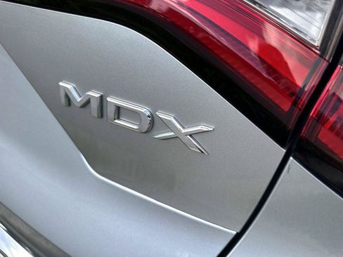 Used 2024 Acura MDX FWD w/ Technology Package image 9