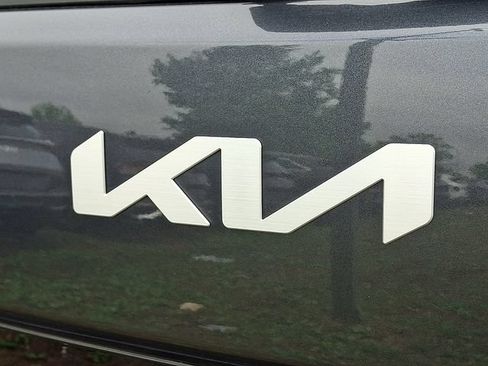 Certified 2024 Kia Soul GT-Line w/ Option Group 020 FWD image 30