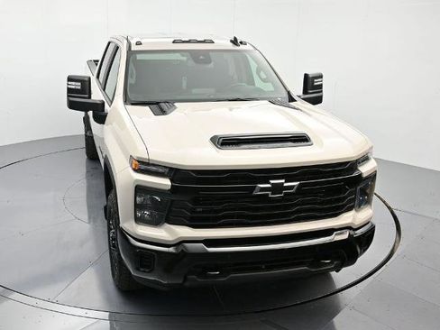 New 2026 Chevrolet Silverado 2500 Custom w/ Custom Value Package image 34