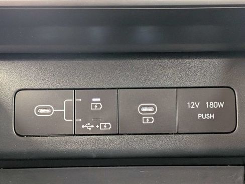 Used 2025 Hyundai Sonata SEL FWD image 23
