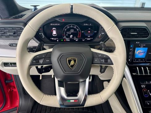 Used 2024 Lamborghini Urus S image 12