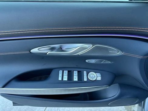 New 2026 Genesis GV70 2.5T Sport Prestige AWD/4WD image 19