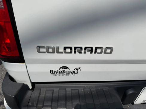 Used 2019 Chevrolet Colorado W/T w/ WT Convenience Package RWD image 34