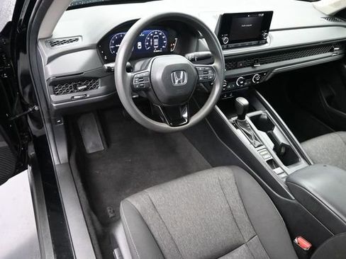 Used 2024 Honda Accord EX image 15
